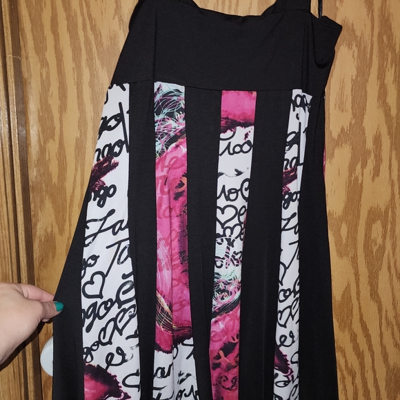 Black and Pink Midi Dress - Picture 3 of 3
